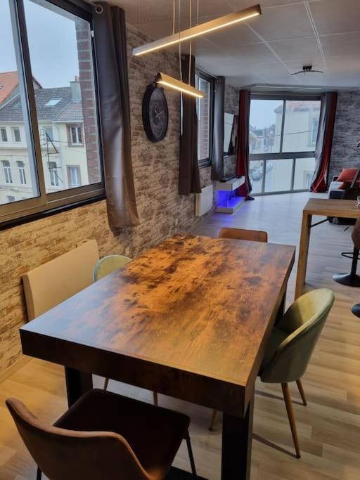 Cosy Loft - Calais Apartamento Exterior foto